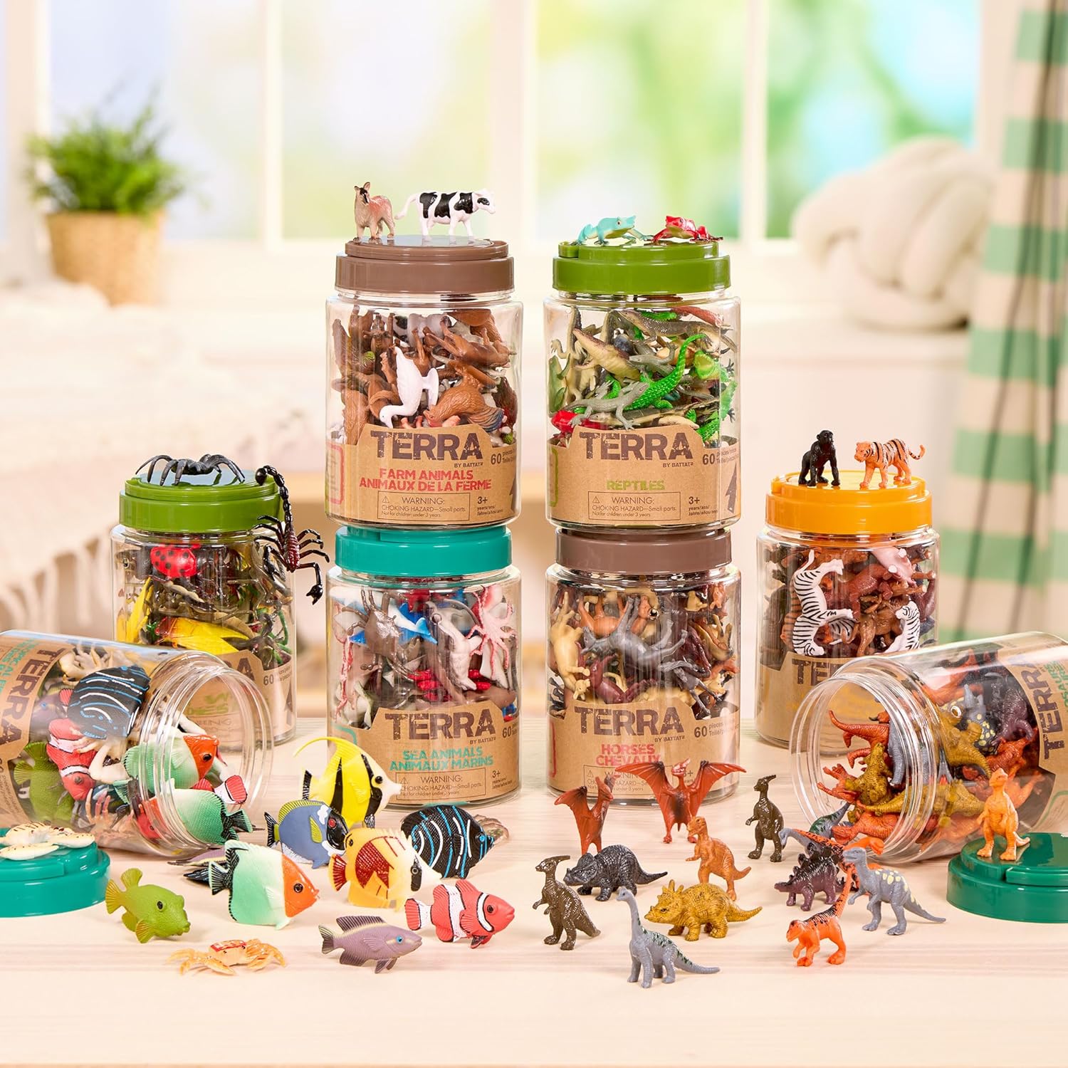 VenovaLabs Wild Animal Figurines Tube, 60 Mini Safari Figures, Animals | 60 realistic mini wild animal figures in a portable tube for pretend play, crafts, dioramas, sensory bins, Animals, 3+ Years